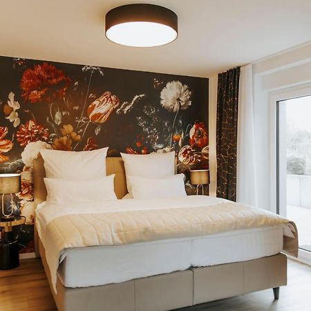 BlumenRaum - Ferienwohnung In Karlsruhe Buitenkant foto