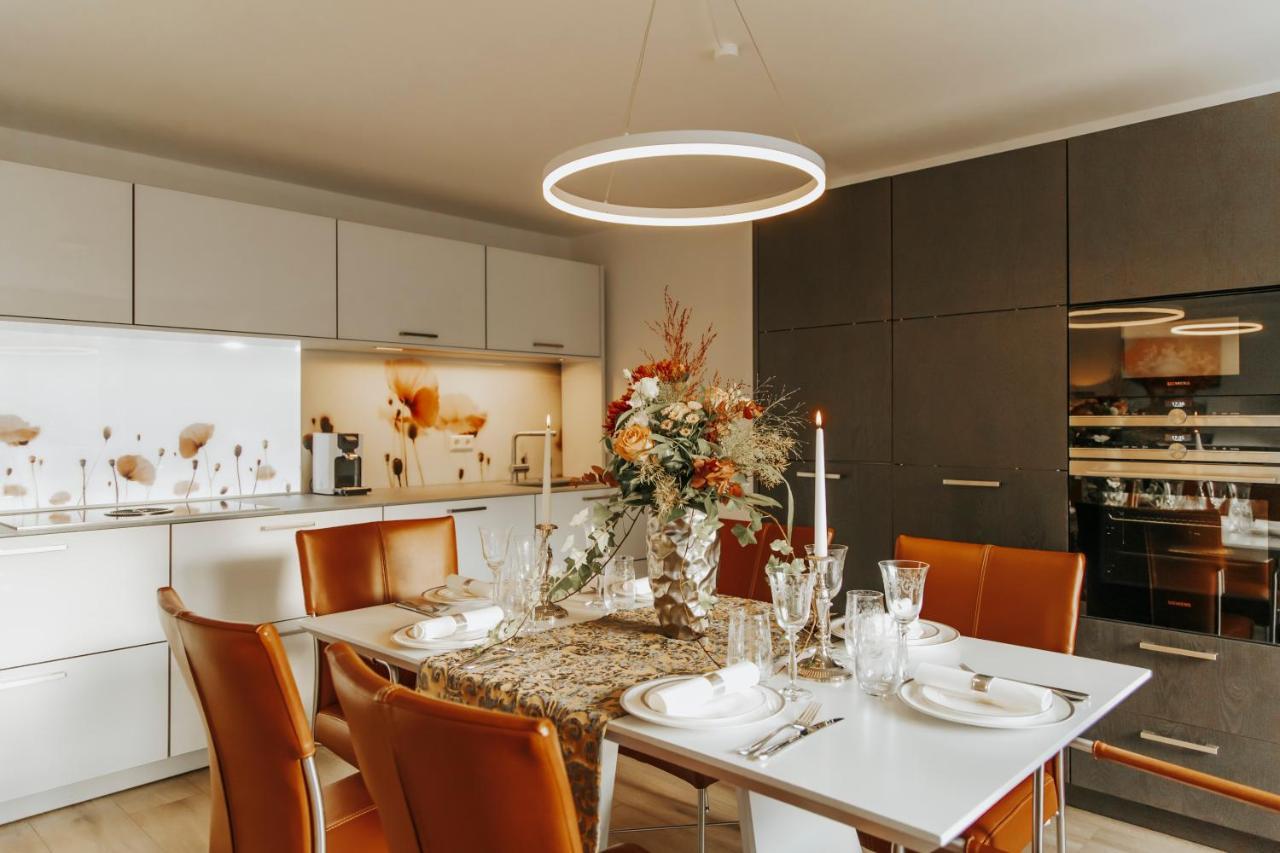BlumenRaum - Ferienwohnung In Karlsruhe Buitenkant foto