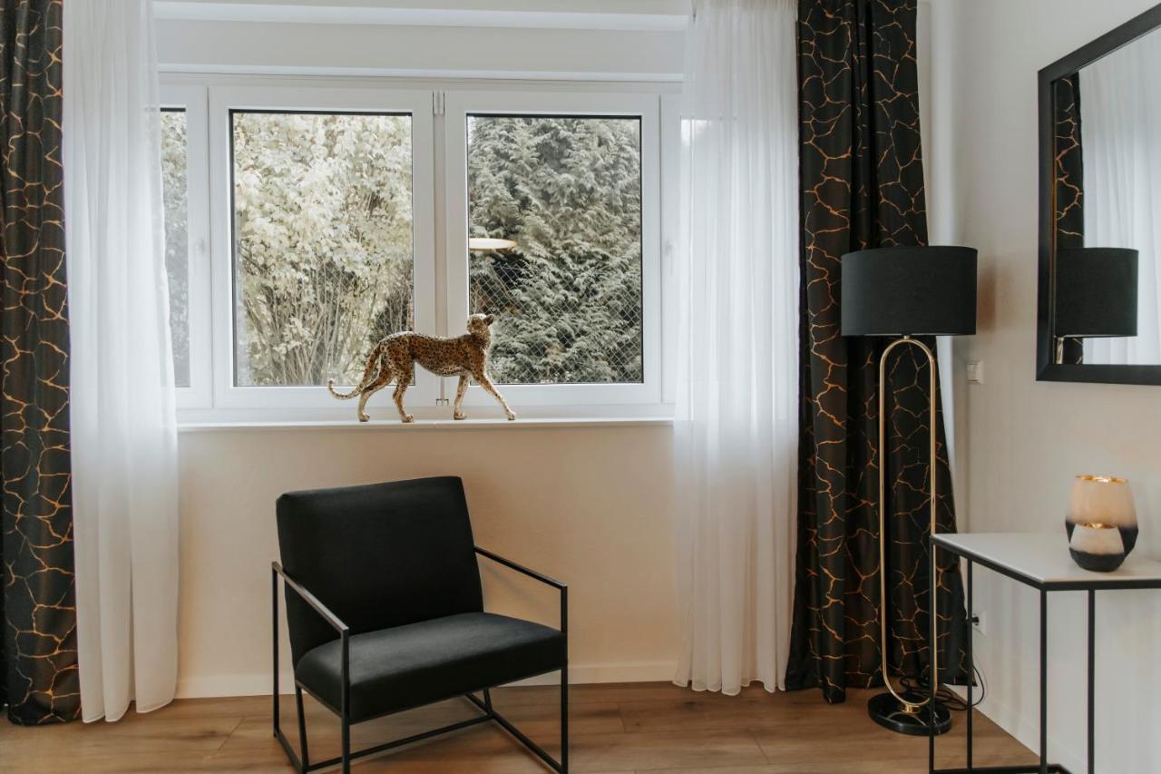 BlumenRaum - Ferienwohnung In Karlsruhe Buitenkant foto