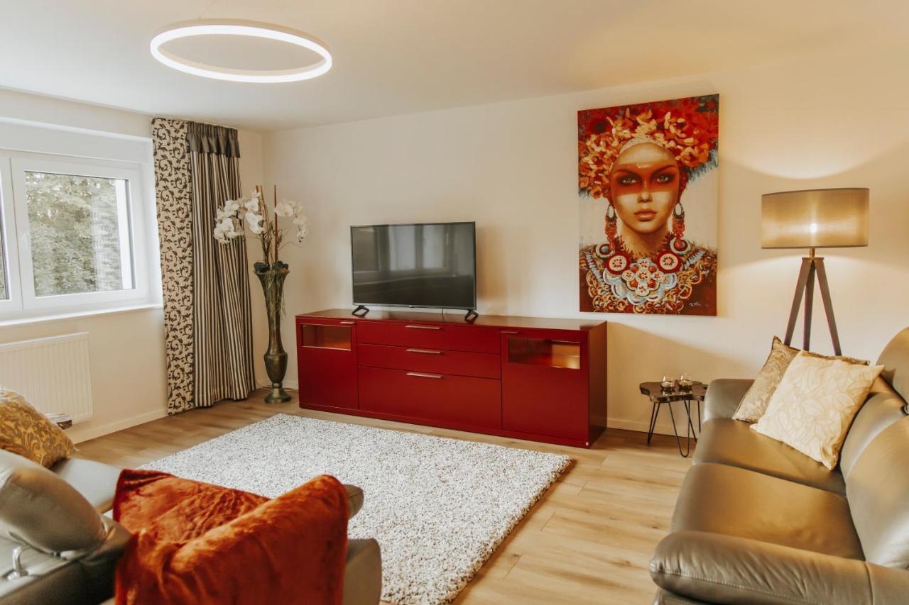 BlumenRaum - Ferienwohnung In Karlsruhe Buitenkant foto
